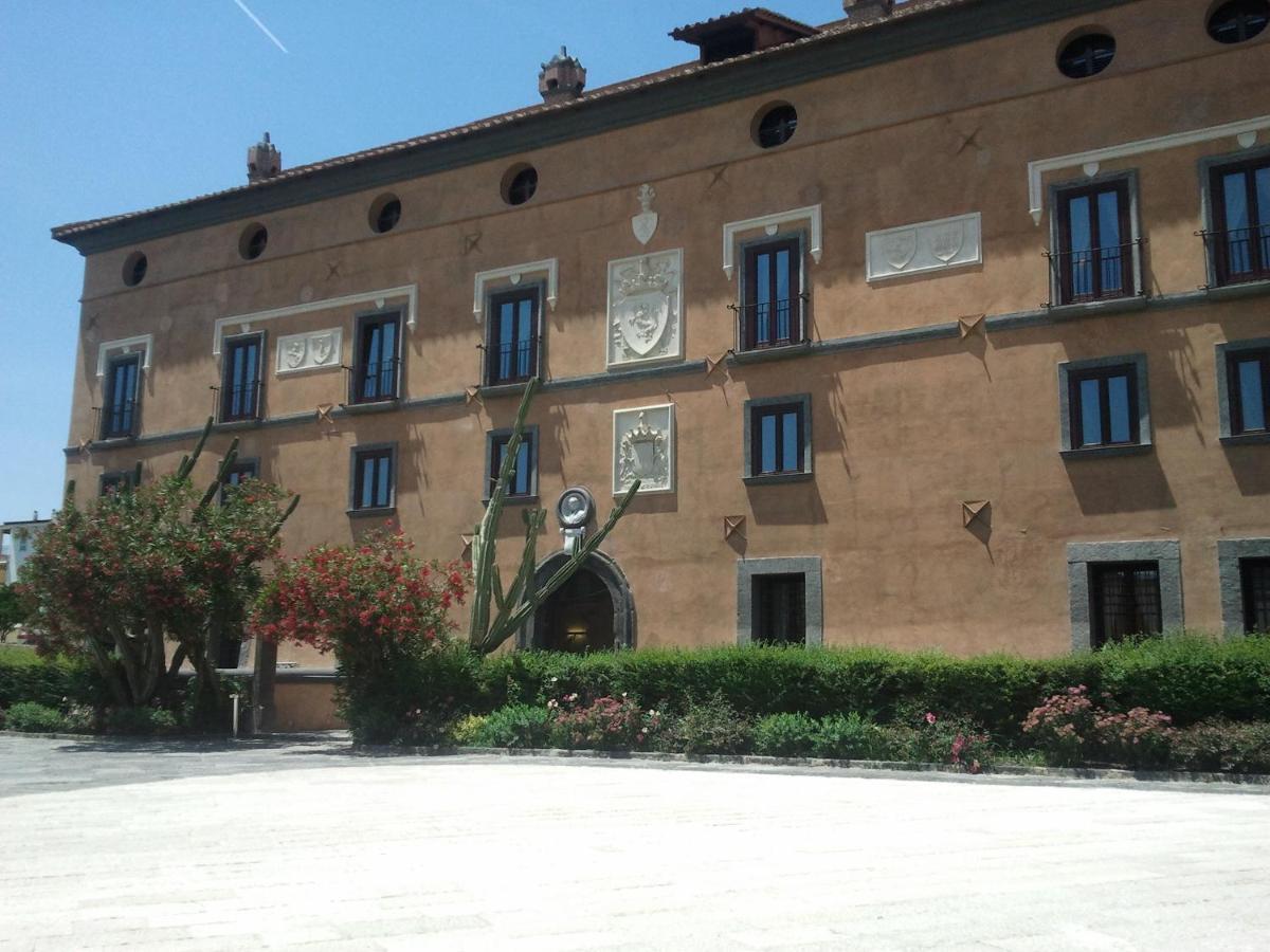 Castello Di Casapozzano Bed & Breakfast Aversa Eksteriør bilde